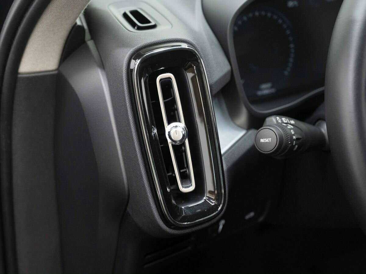 Купить Volvo XC40, 2019, 132 416 км, фото №19