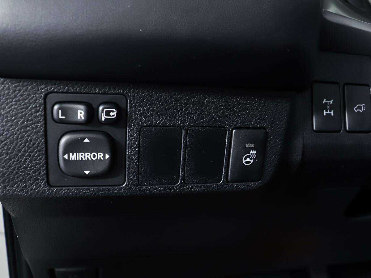 Купить Toyota RAV4, 2018, 45 900 км, фото №17