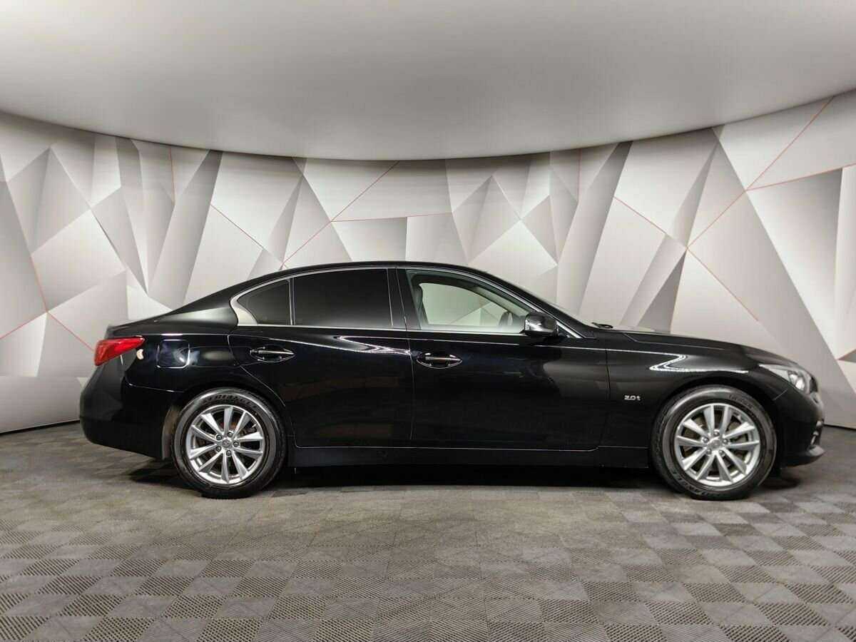 Купить Infiniti Q50, 2017, 94 529 км, фото №6