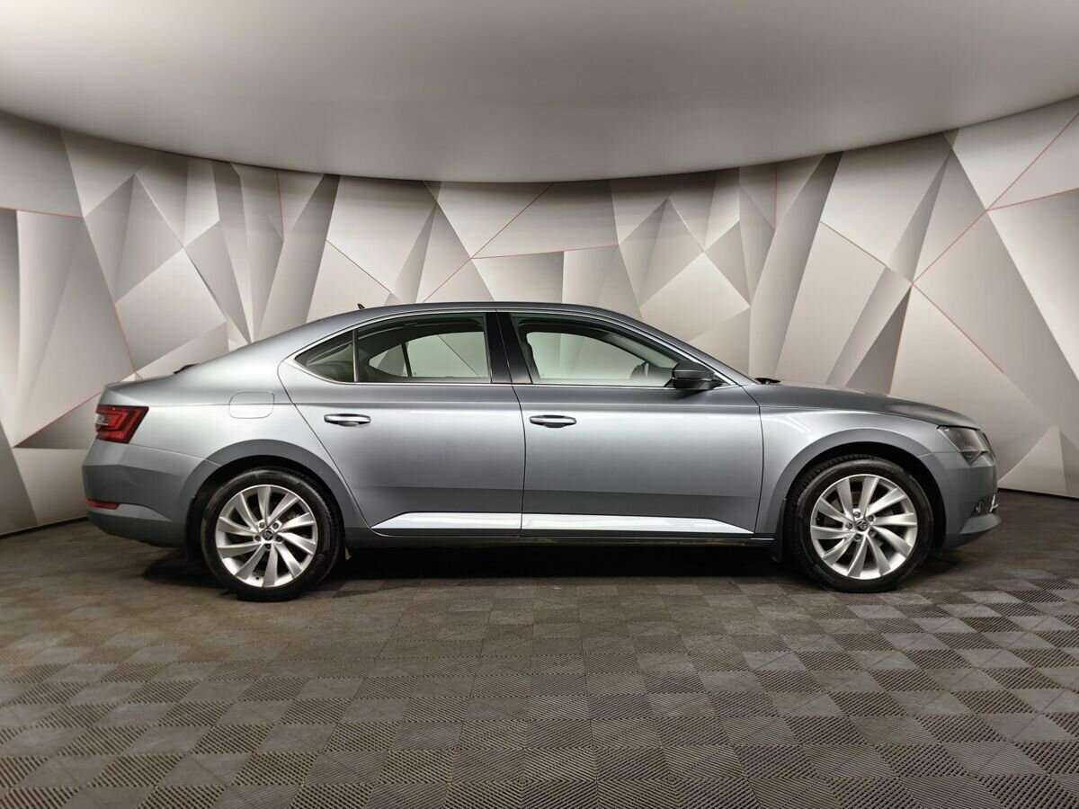 Купить Skoda Superb, 2017, 47 840 км, фото №6