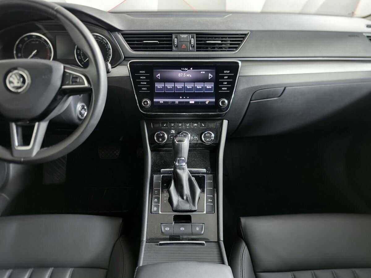 Купить Skoda Superb, 2017, 47 840 км, фото №11