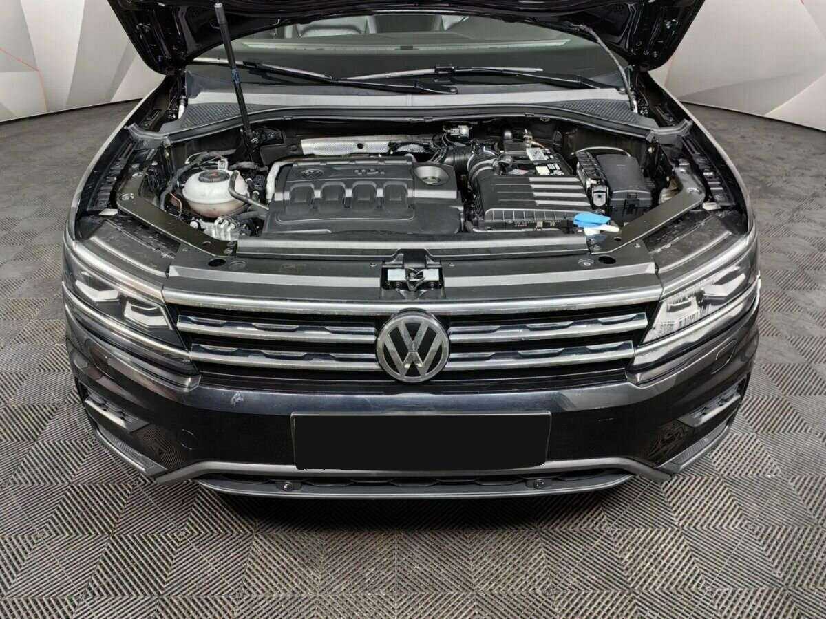Купить Volkswagen Tiguan, 2018, 82 646 км, фото №17
