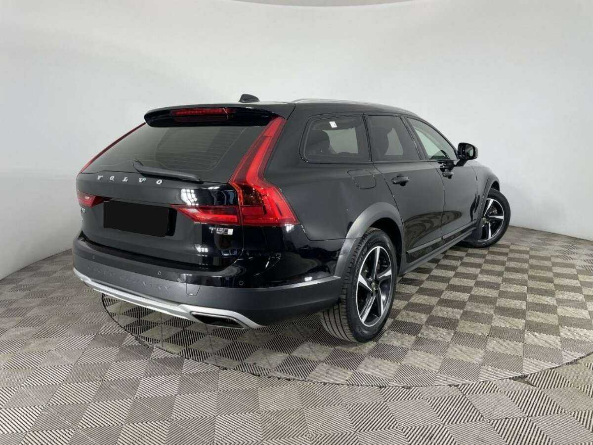 Купить Volvo V90 Cross Country, 2018, 106 833 км, фото №6