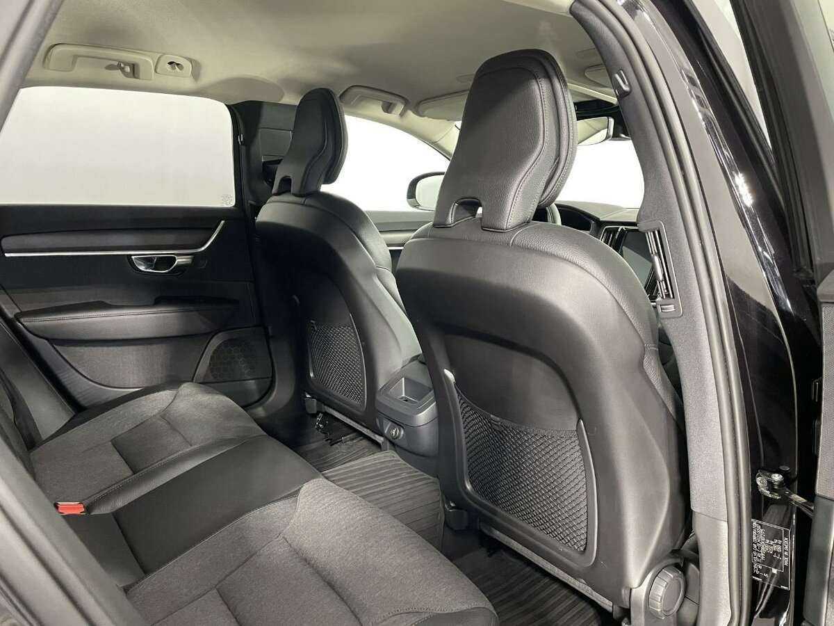 Купить Volvo V90 Cross Country, 2018, 106 833 км, фото №17