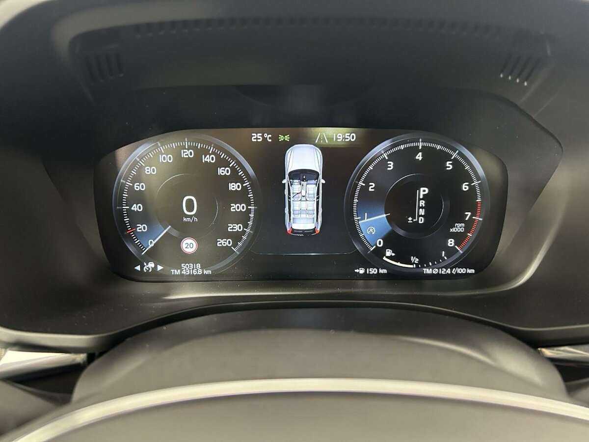 Купить Volvo XC60, 2021, 50 318 км, фото №11
