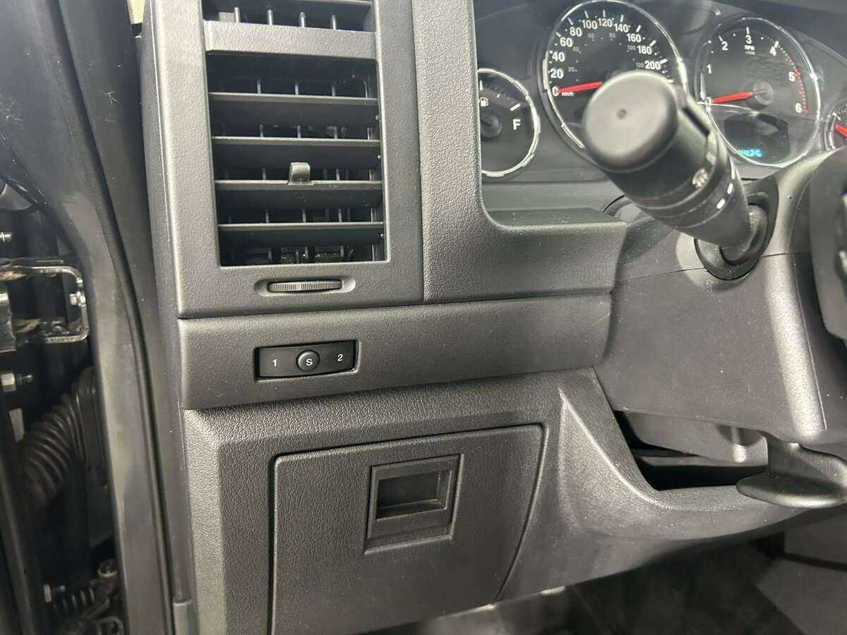 Купить Jeep Cherokee, 2010, 164 424 км, фото №9