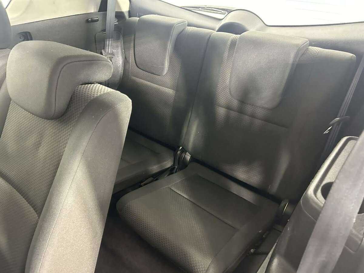 Купить Toyota Corolla Verso, 2006, 247 092 км, фото №17