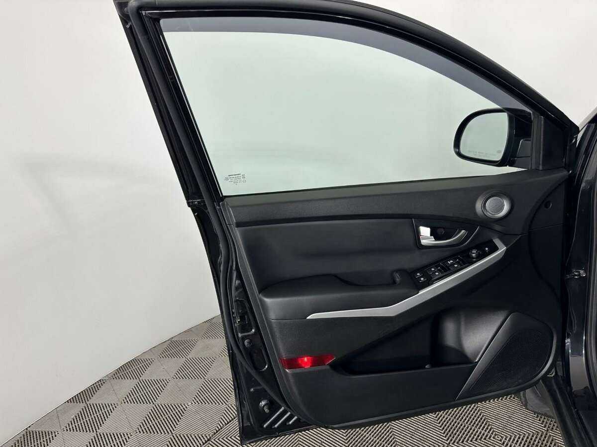 Купить SsangYong Actyon, 2015, 62 432 км, фото №8