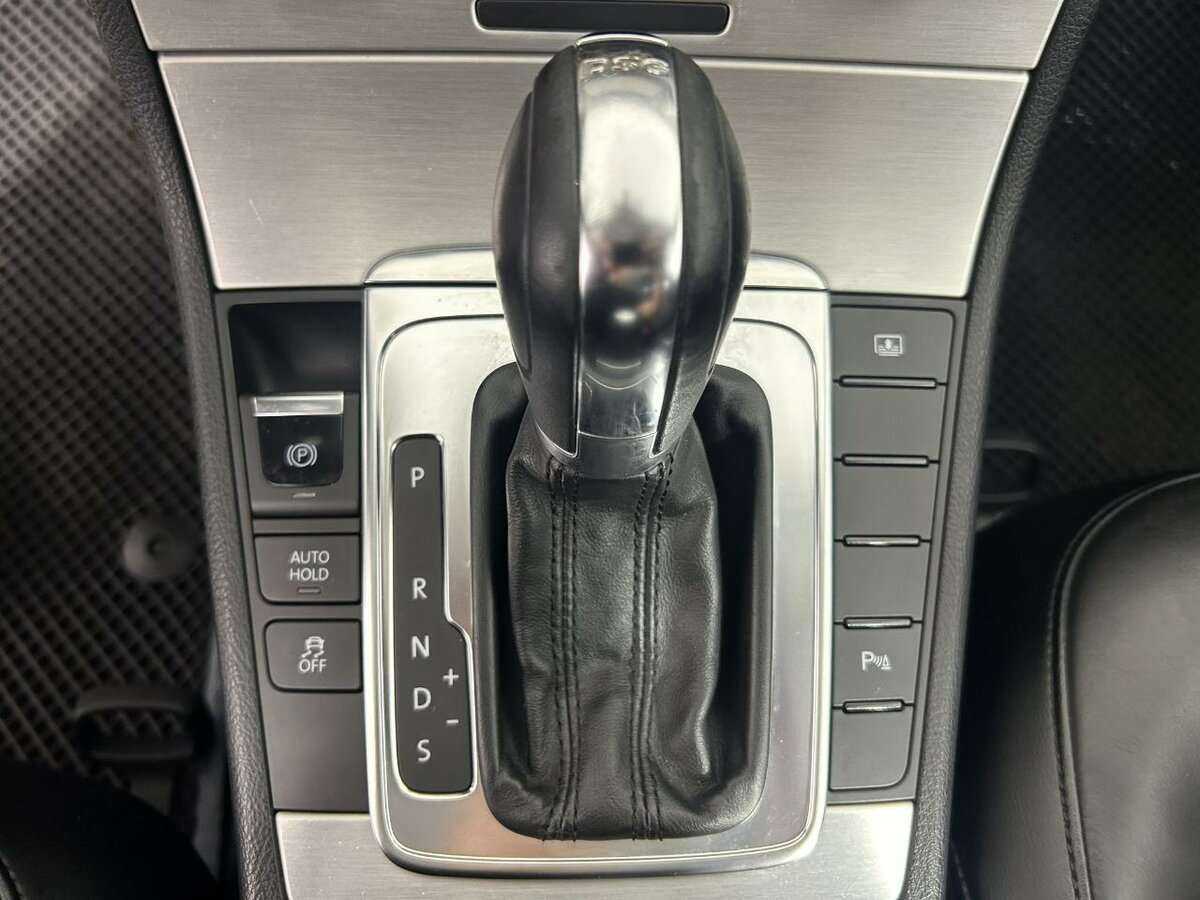 Купить Volkswagen Passat, 2011, 193 637 км, фото №13