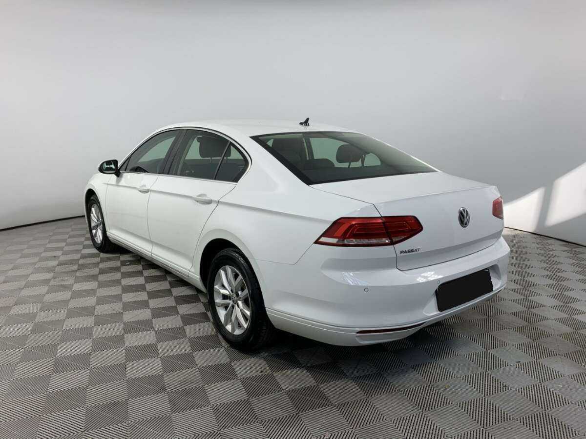 Купить Volkswagen Passat, 2019, 101 776 км, фото №7