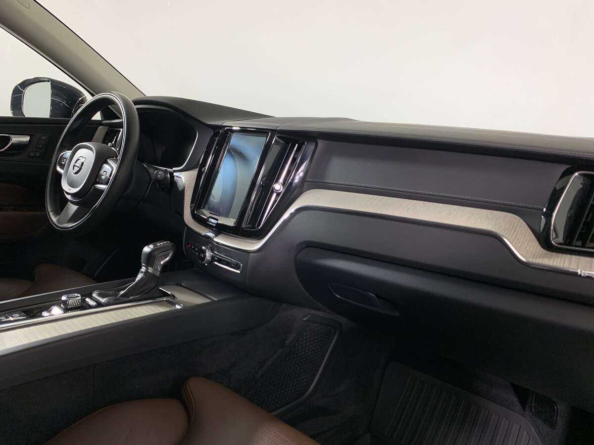 Купить Volvo XC60, 2019, 252 154 км, фото №11
