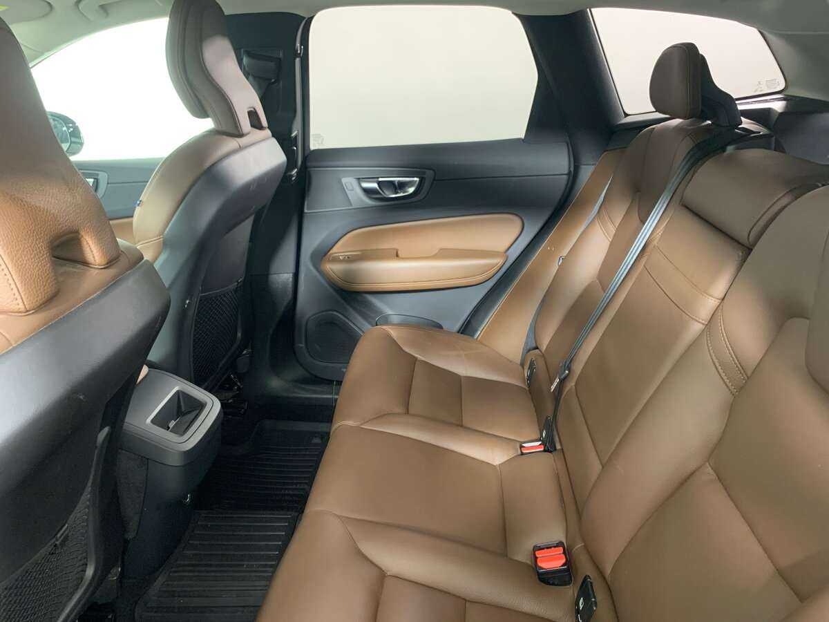Купить Volvo XC60, 2019, 252 154 км, фото №16