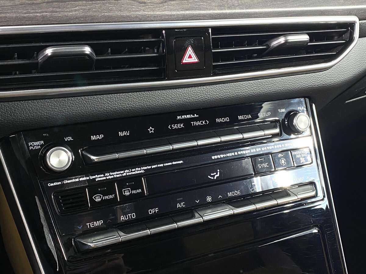 Купить Kia K7, 2020, 49 051 км, фото №17