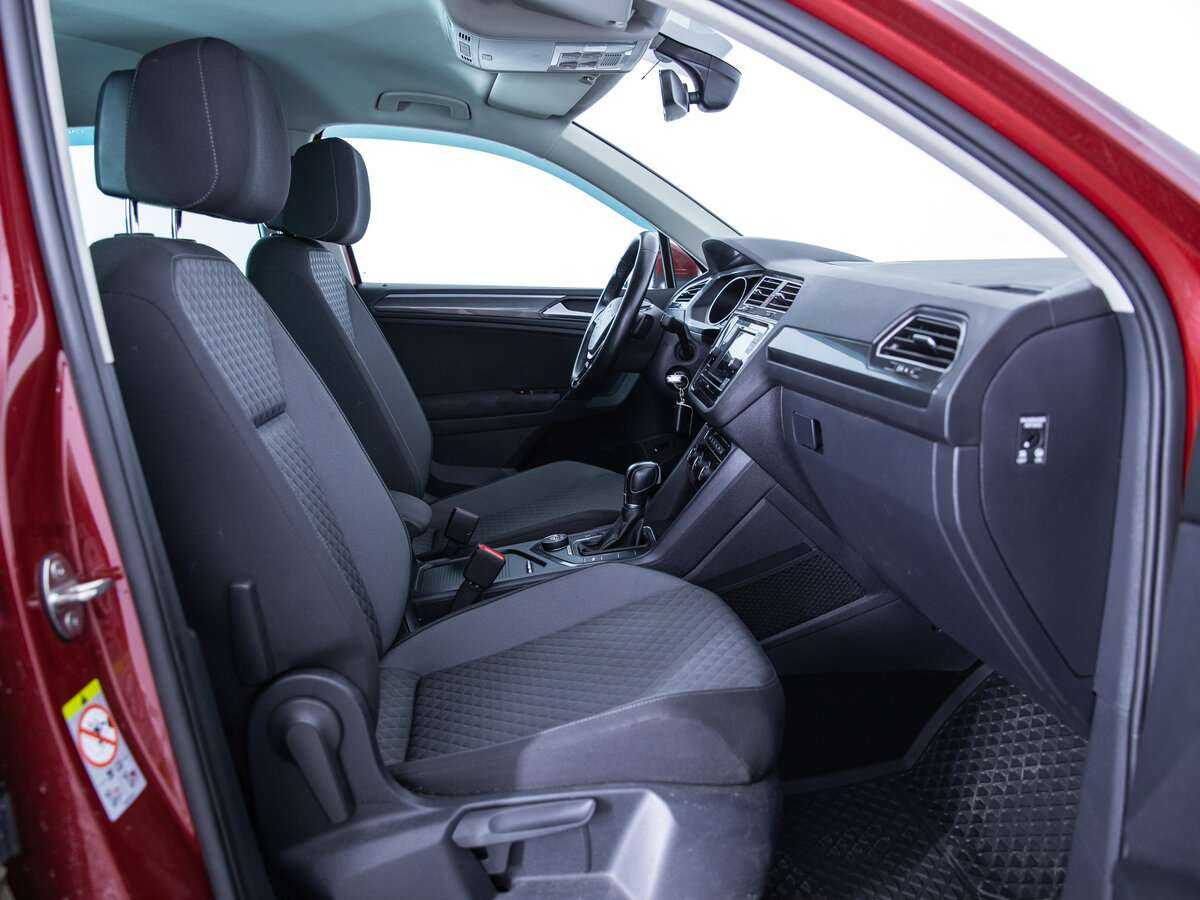 Купить Volkswagen Tiguan, 2017, 77 147 км, фото №10