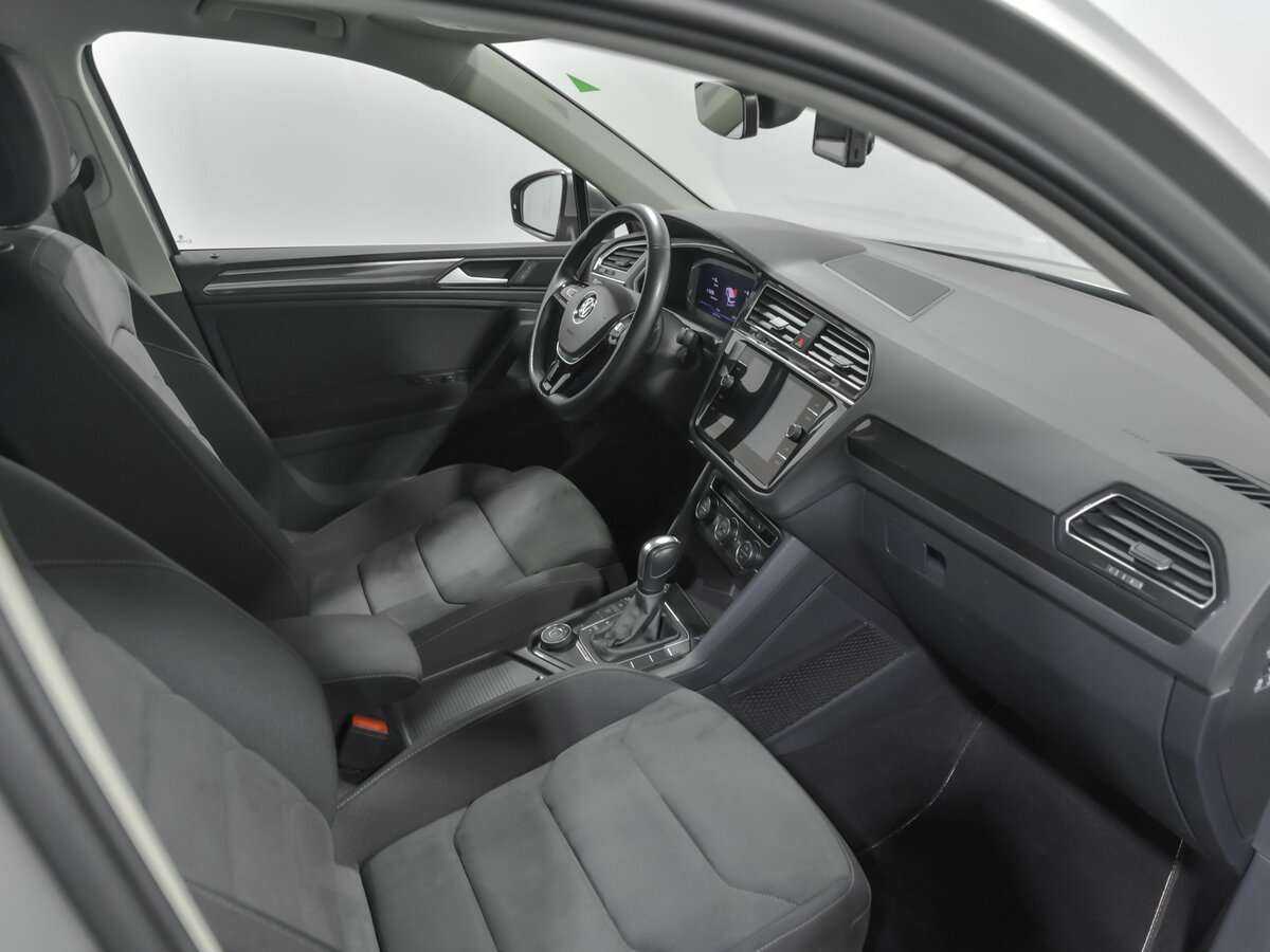 Купить Volkswagen Tiguan, 2019, 55 654 км, фото №16