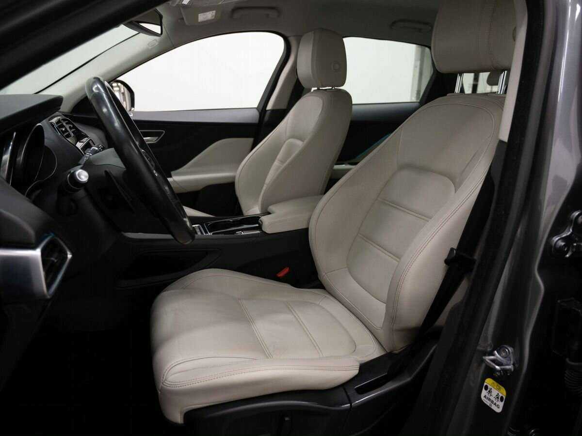 Купить Jaguar F-Pace, 2017, 94 000 км, фото №7