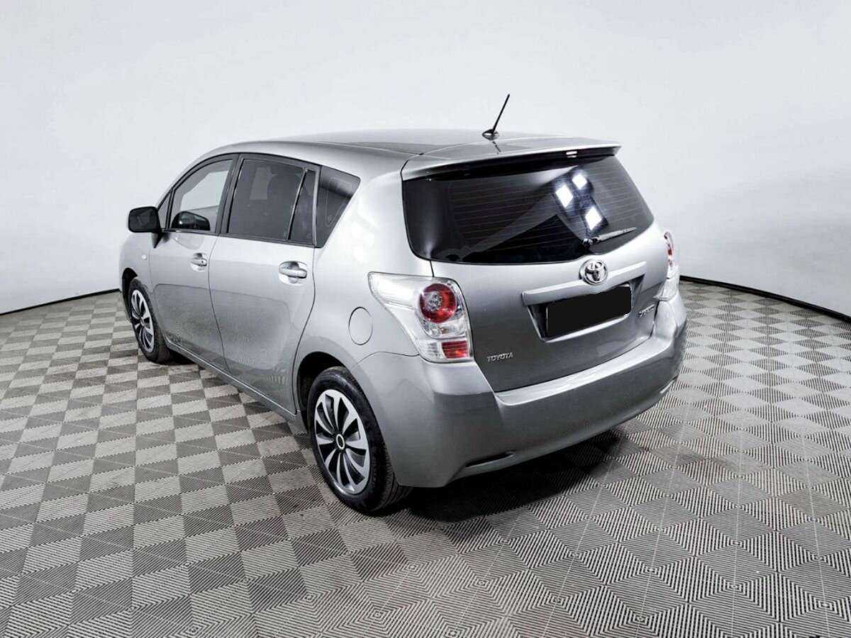 Купить Toyota Verso, 2012, 247 825 км, фото №7