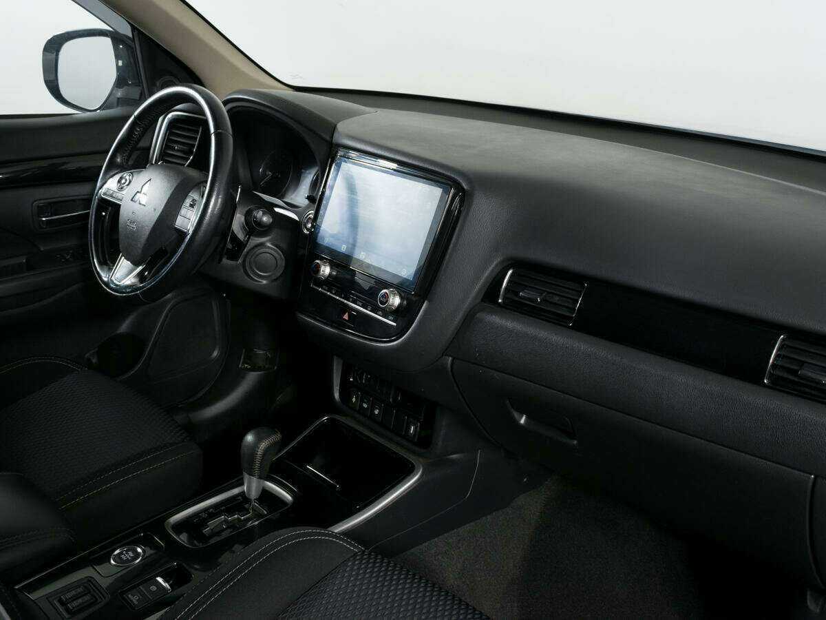 Купить Mitsubishi Outlander, 2021, 59 250 км, фото №9