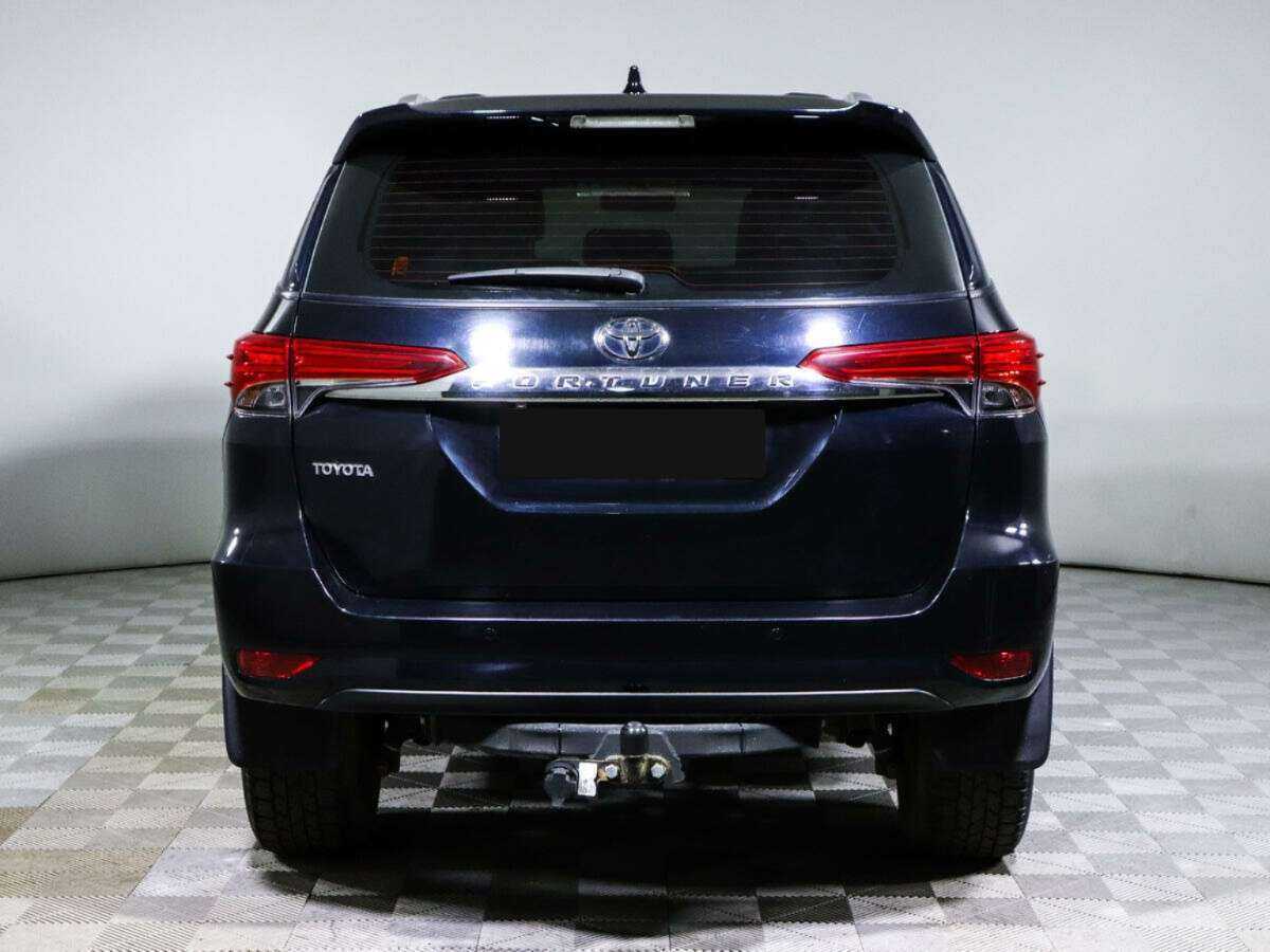 Купить Toyota Fortuner, 2018, 89 760 км, фото №5