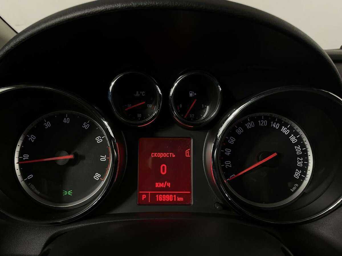 Купить Opel Astra, 2011, 169 901 км, фото №11