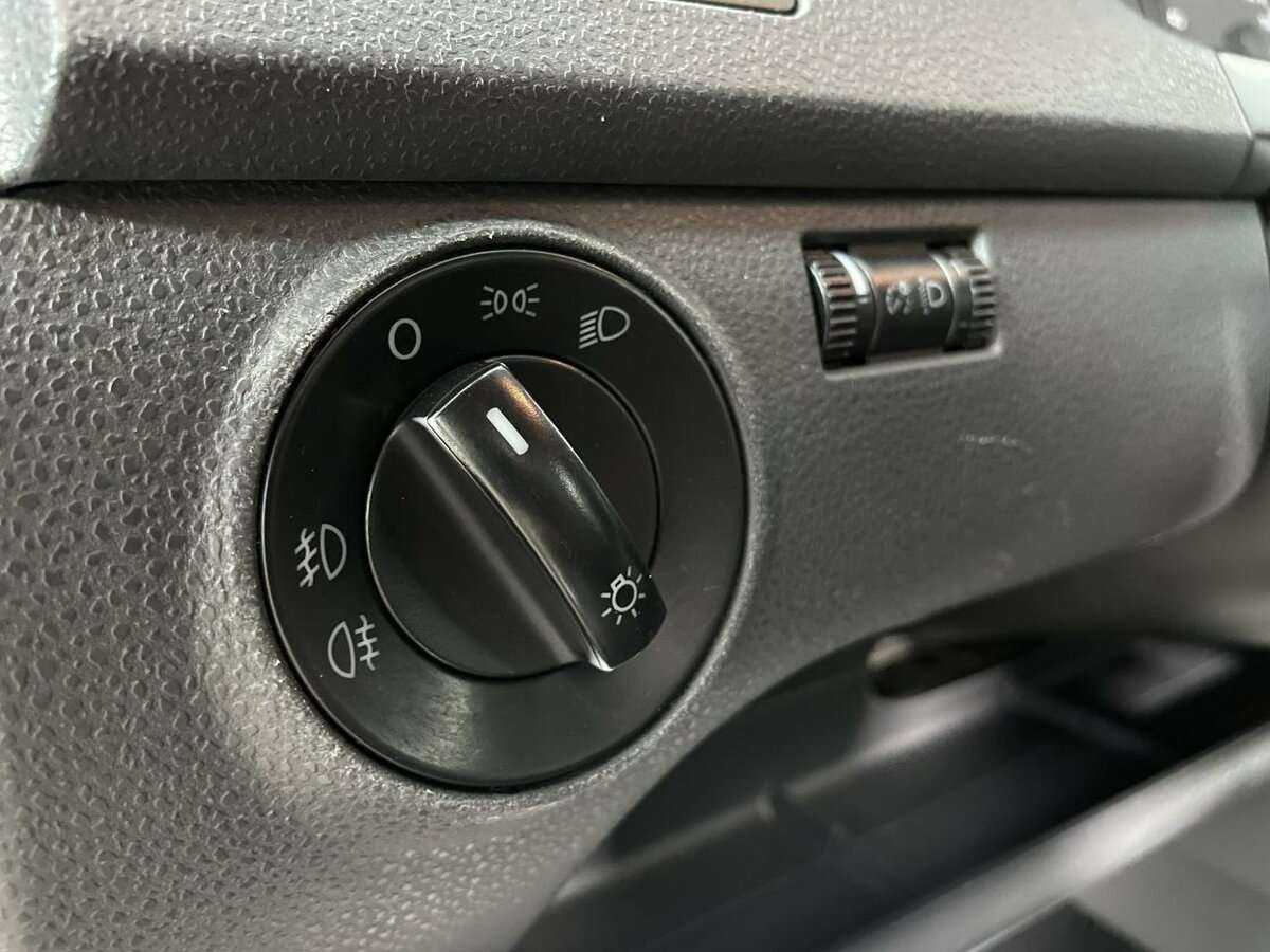 Купить Volkswagen Polo, 2008, 131 945 км, фото №9