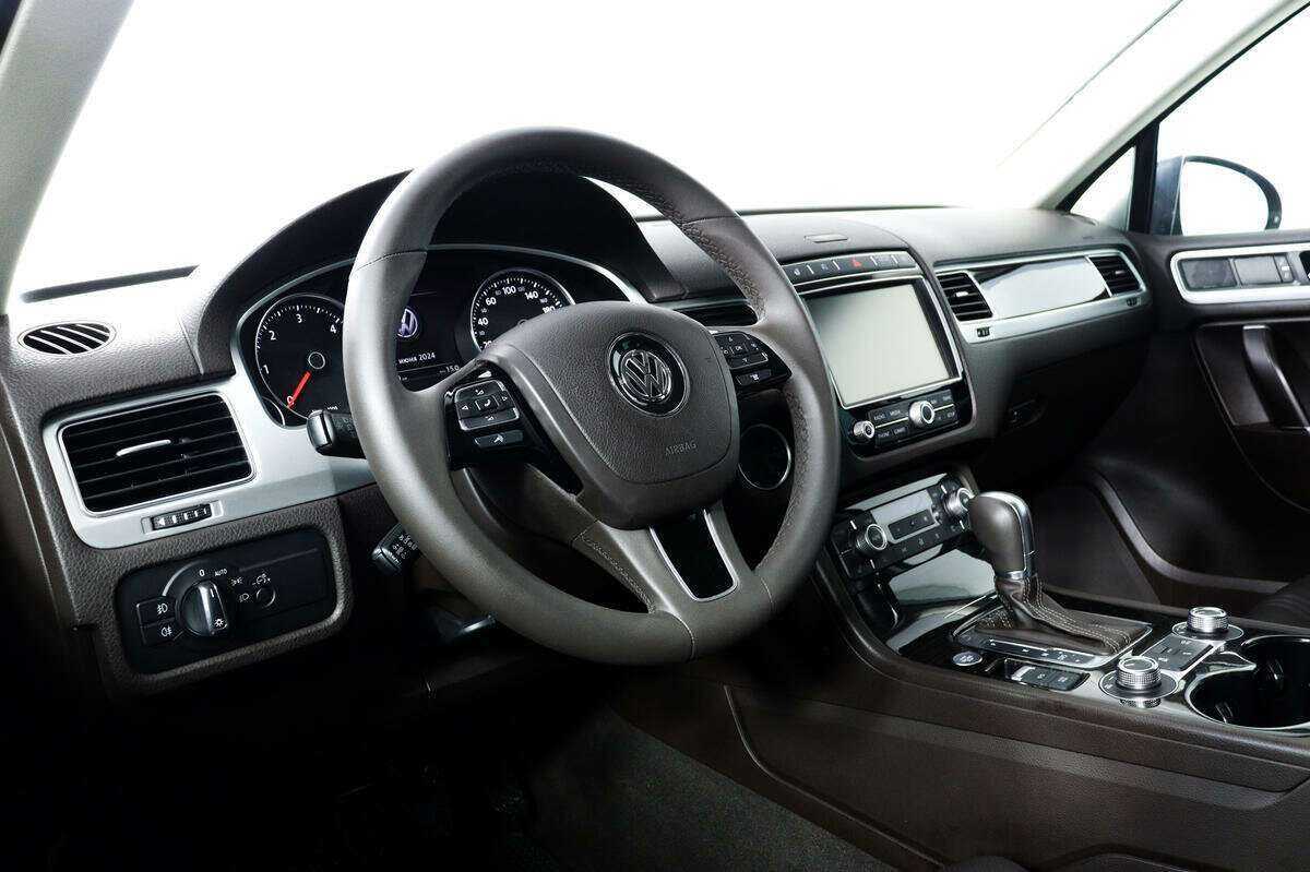Купить Volkswagen Touareg, 2015, 230 000 км, фото №13
