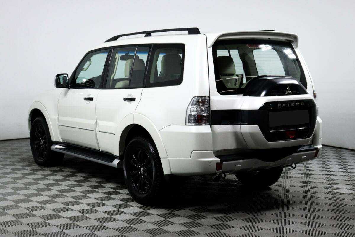 Купить Mitsubishi Pajero, 2019, 35 250 км, фото №7