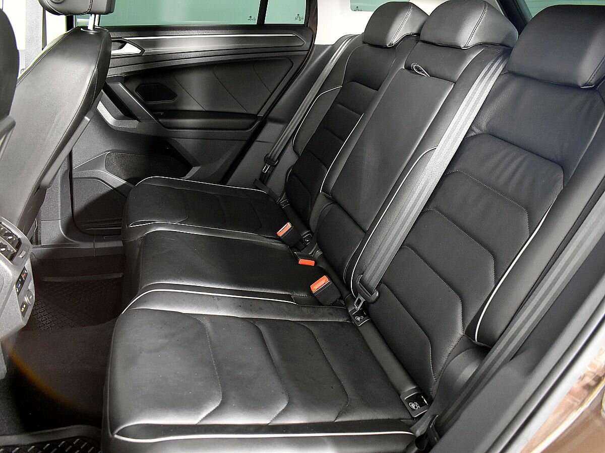 Купить Volkswagen Tiguan, 2018, 111 878 км, фото №9