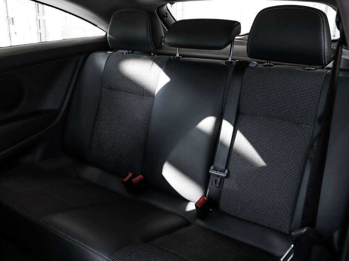 Купить Opel Astra GTC, 2008, 219 393 км, фото №10