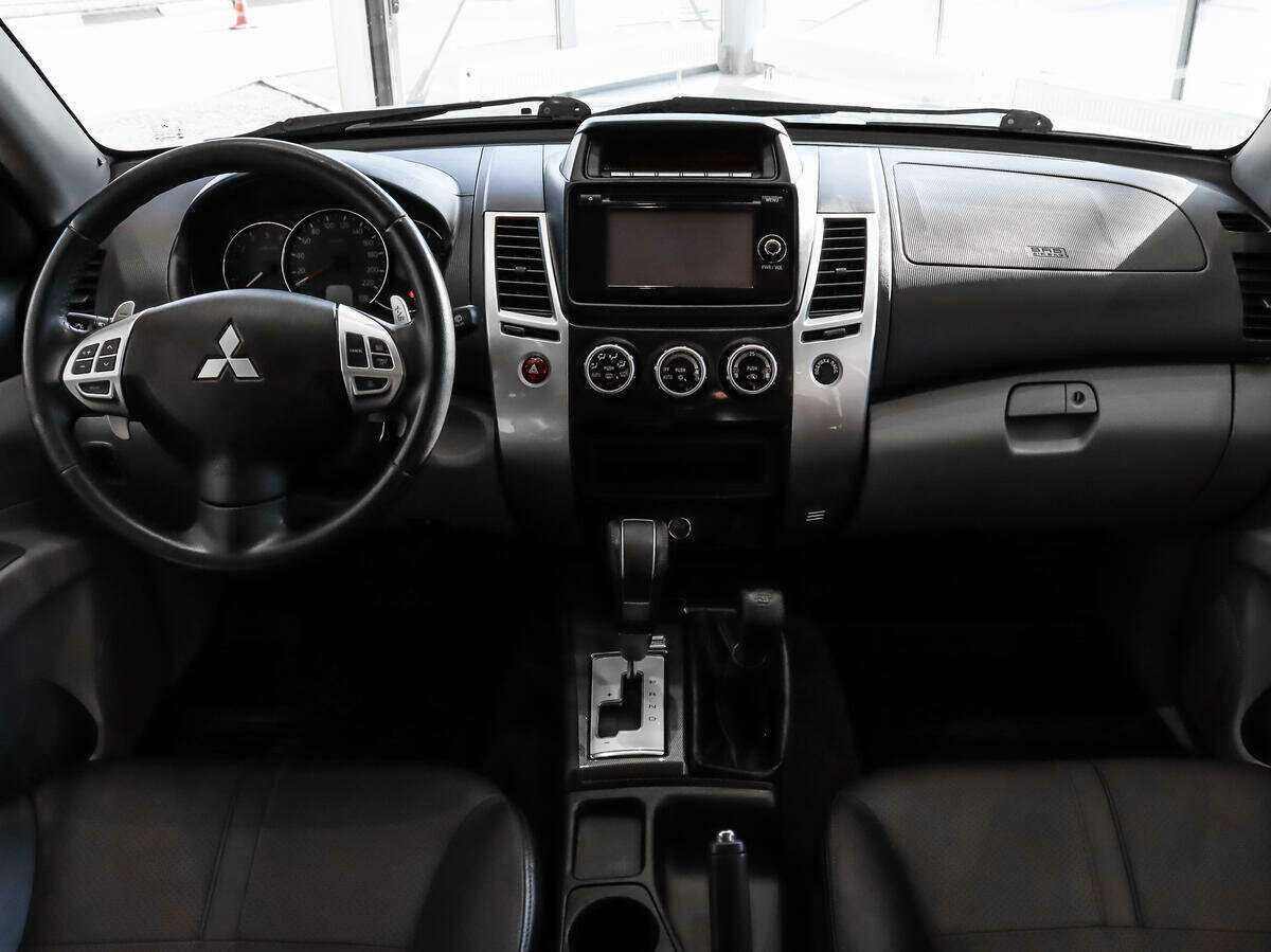 Купить Mitsubishi Pajero Sport, 2015, 49 559 км, фото №13