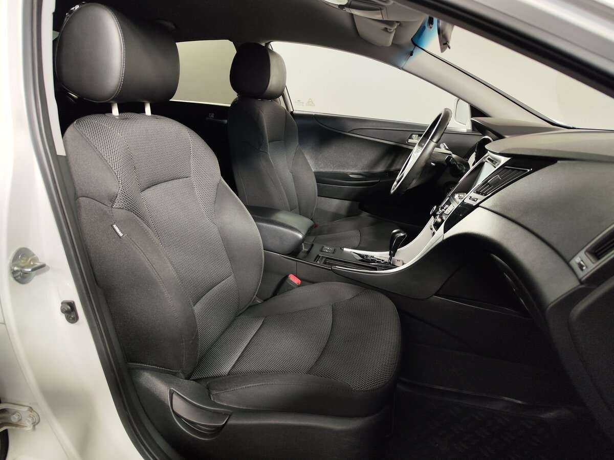 Купить Hyundai Sonata, 2011, 238 000 км, фото №9