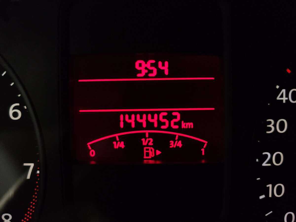 Купить Volkswagen Polo, 2011, 144 451 км, фото №4