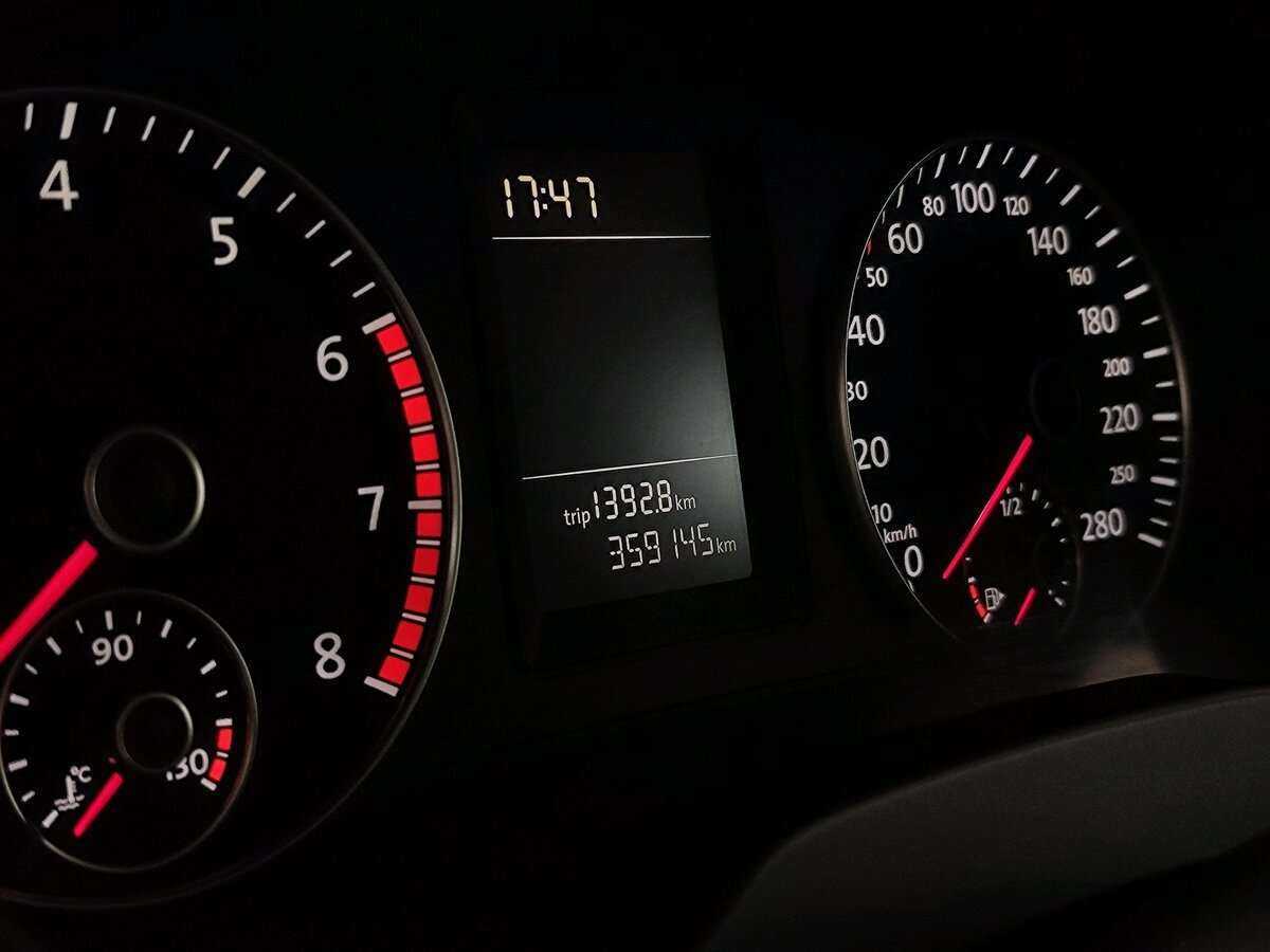 Купить Volkswagen Jetta, 2011, 359 146 км, фото №7