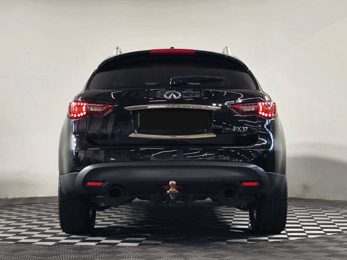 Купить Infiniti FX37, 2010, 220 000 км, фото №4