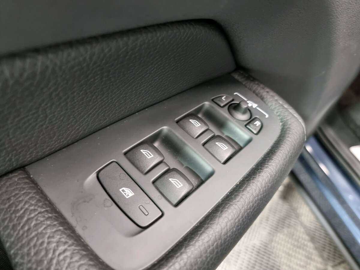 Купить Volvo XC60, 2019, 77 787 км, фото №9