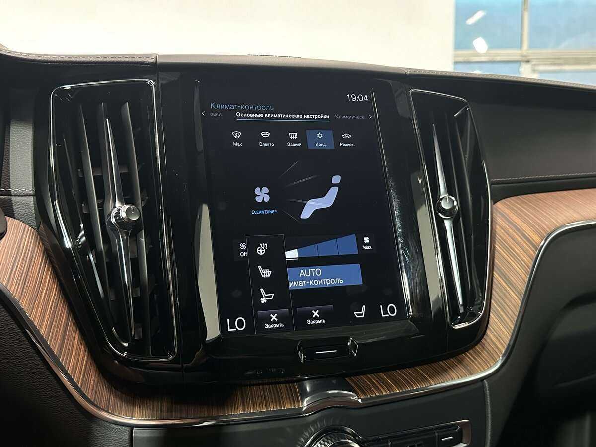 Купить Volvo XC60, 2019, 26 600 км, фото №16