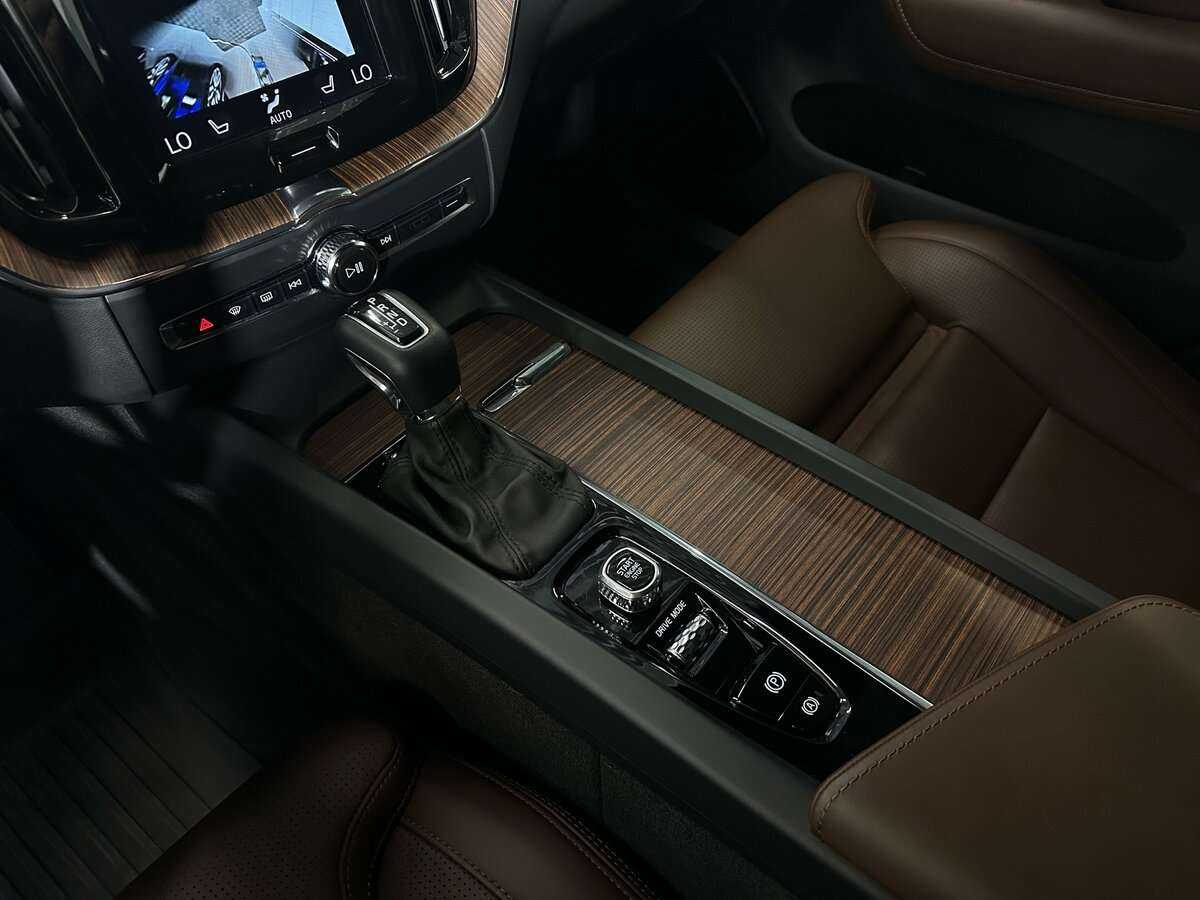 Купить Volvo XC60, 2019, 26 600 км, фото №19