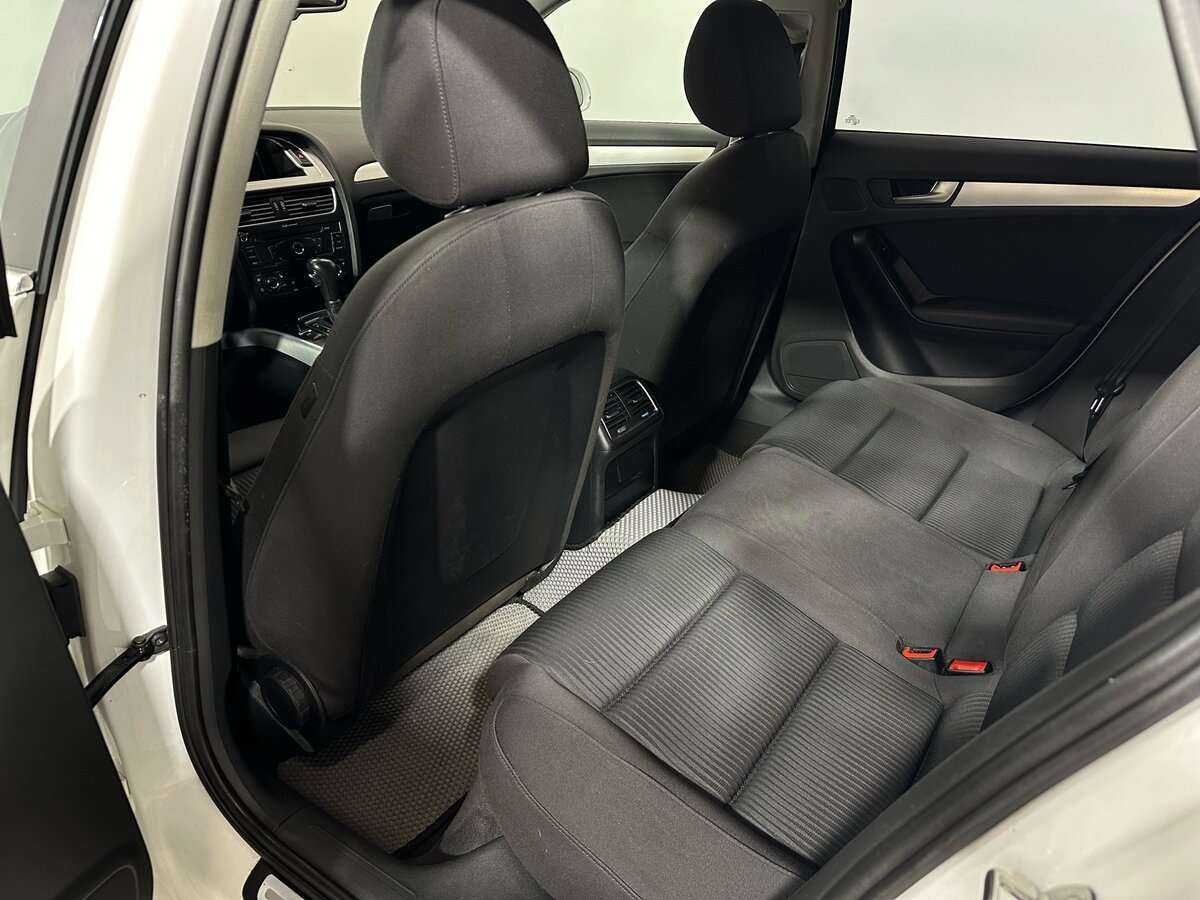 Купить Audi A4, 2011, 161 188 км, фото №9