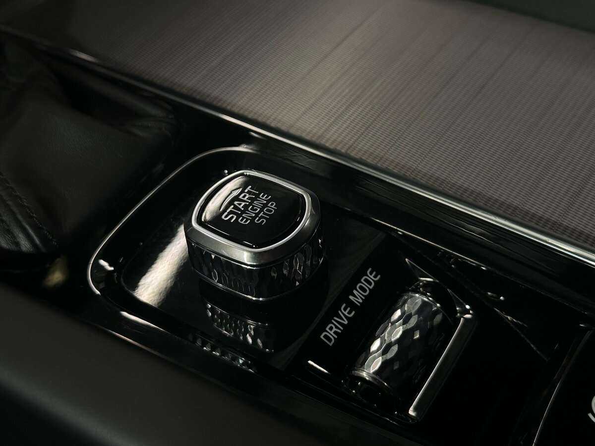 Купить Volvo XC60, 2019, 57 767 км, фото №17