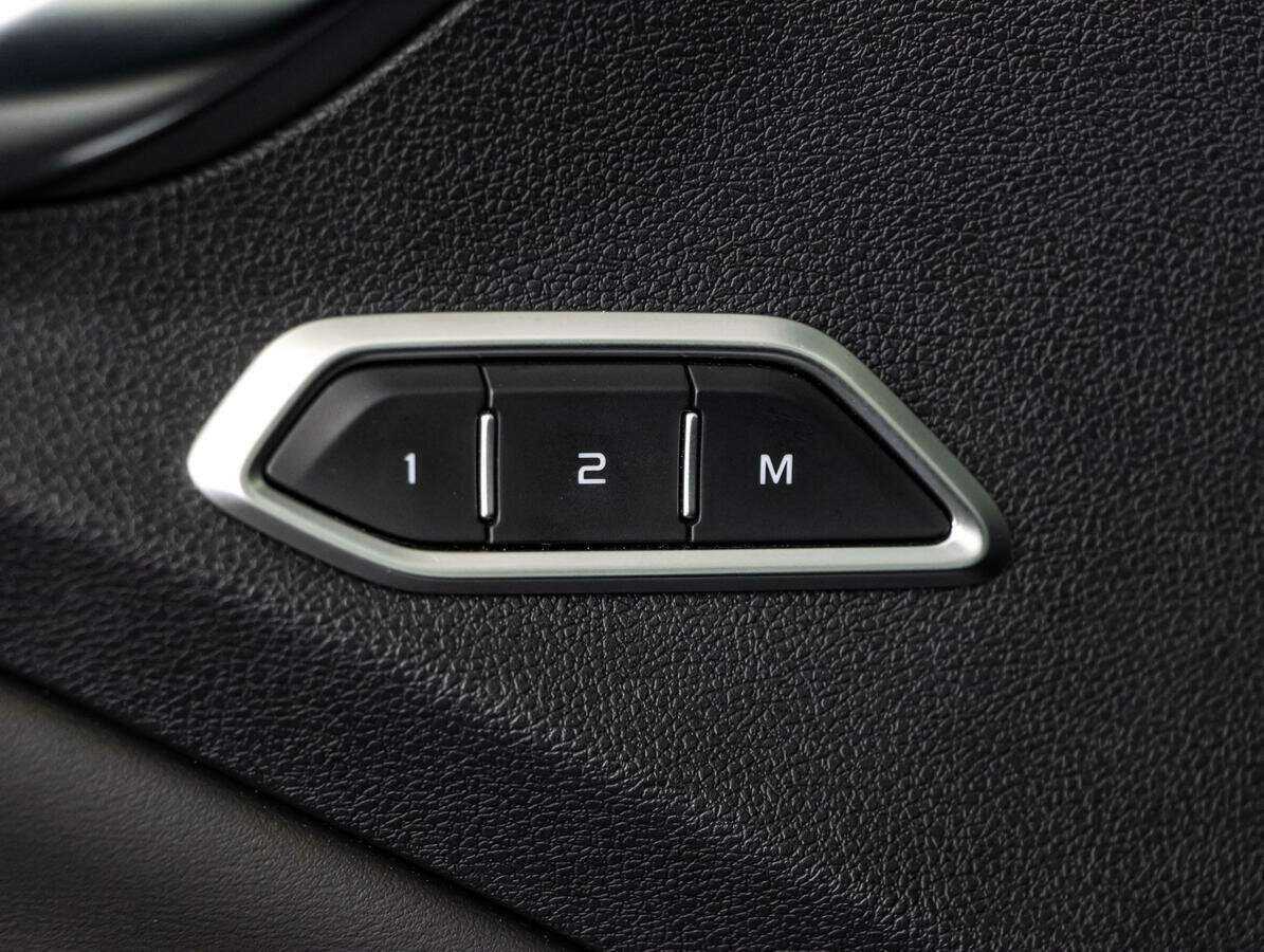 Купить Geely Tugella, 2023, 15 894 км, фото №22