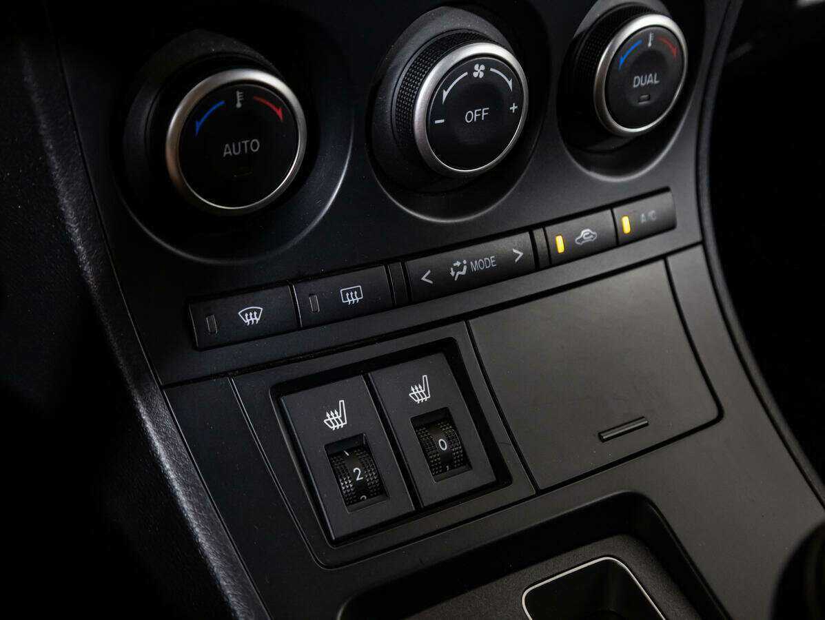 Купить Mazda 3, 2012, 231 590 км, фото №16