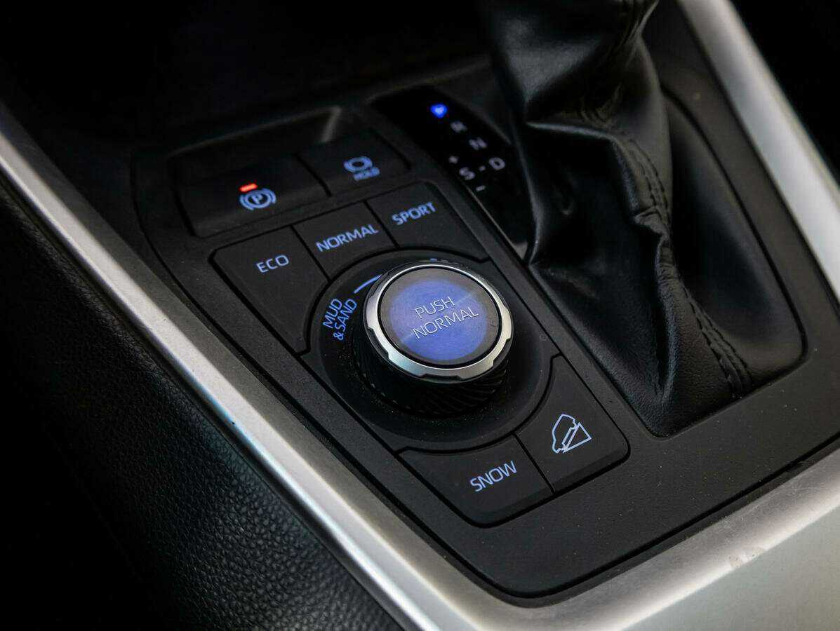 Купить Toyota RAV4, 2019, 111 239 км, фото №16