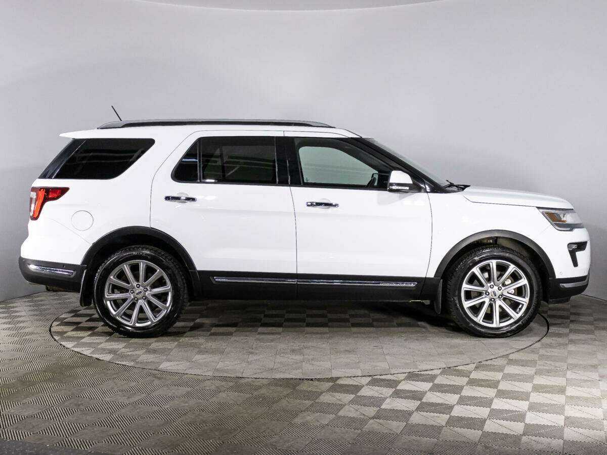 Купить Ford Explorer, 2019, 123 930 км, фото №4
