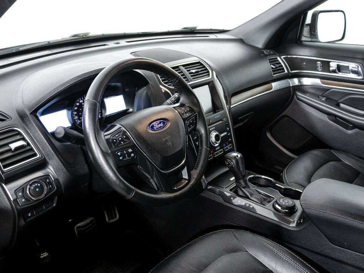 Купить Ford Explorer, 2019, 123 930 км, фото №11