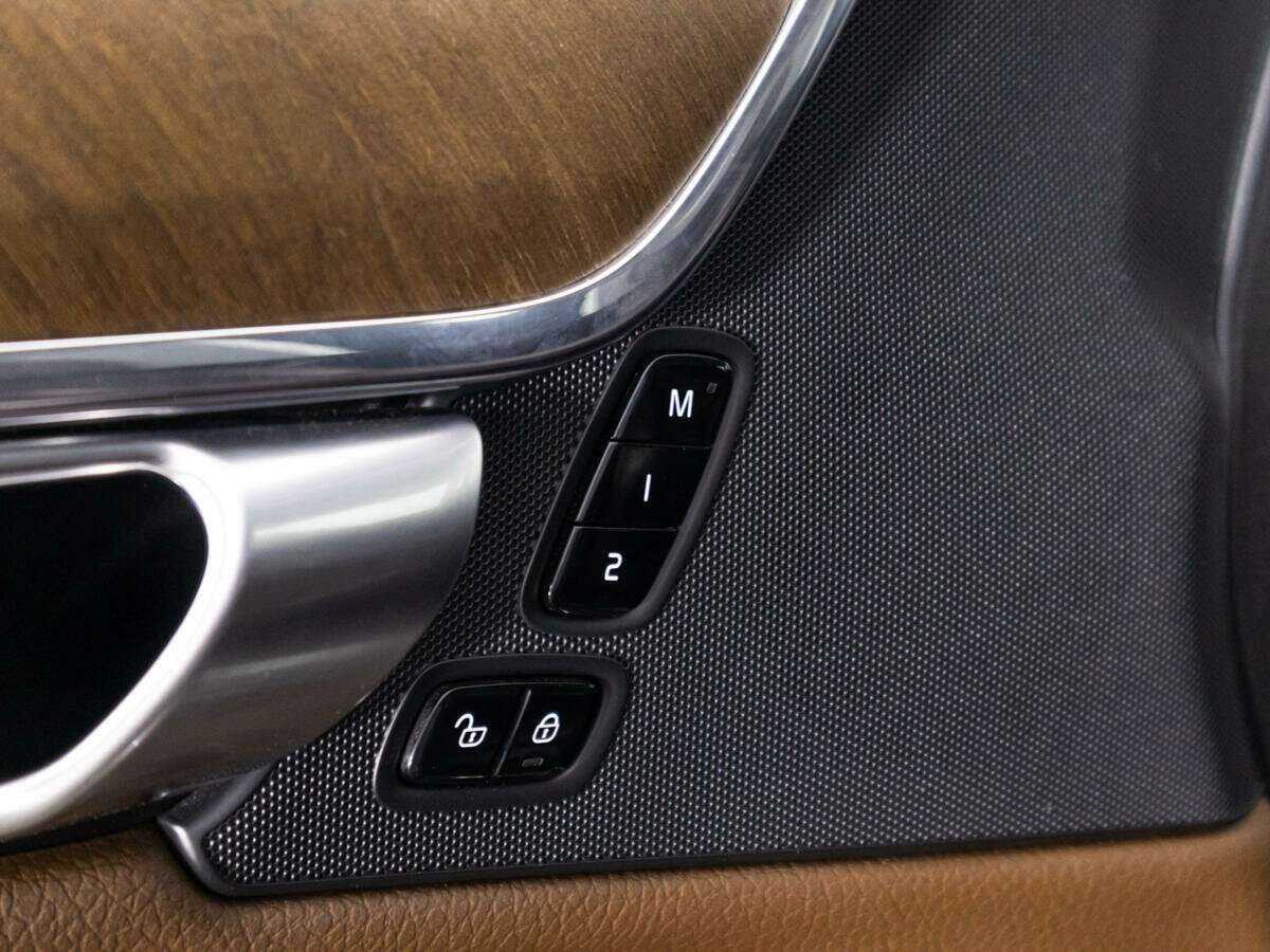 Купить Volvo S90, 2019, 132 129 км, фото №17
