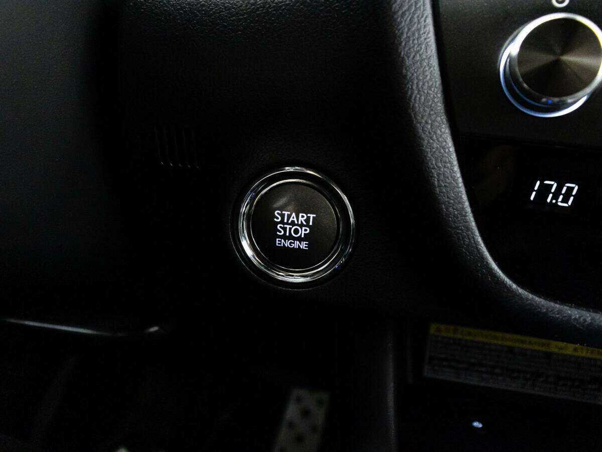 Купить Lexus RX 200t, 2017, 165 327 км, фото №17