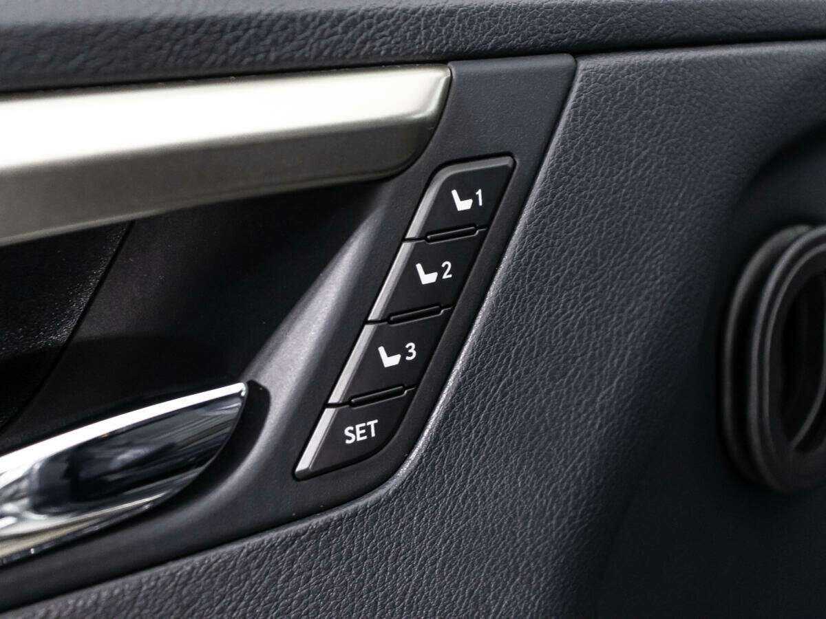 Купить Lexus RX 200t, 2017, 165 327 км, фото №25