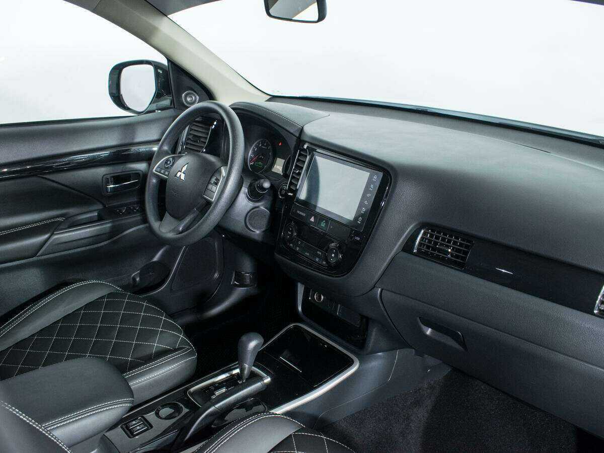 Купить Mitsubishi Outlander, 2022, 19 447 км, фото №9