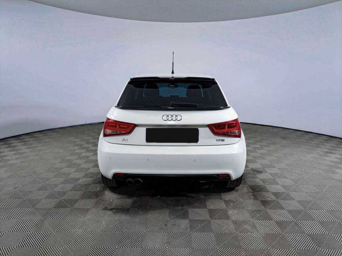 Купить Audi A1, 2011, 152 490 км, фото №6