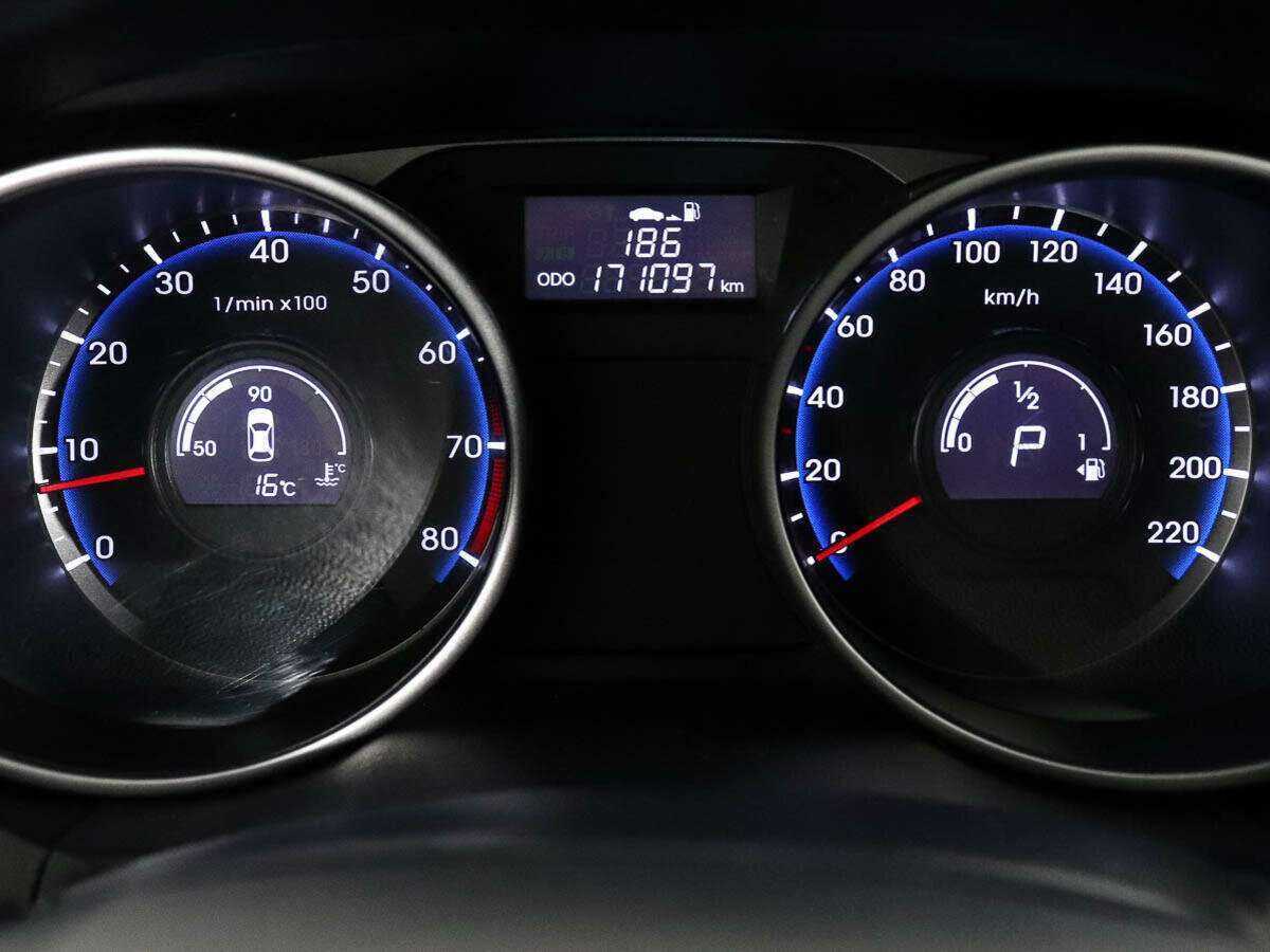 Купить Hyundai ix35, 2011, 171 038 км, фото №9